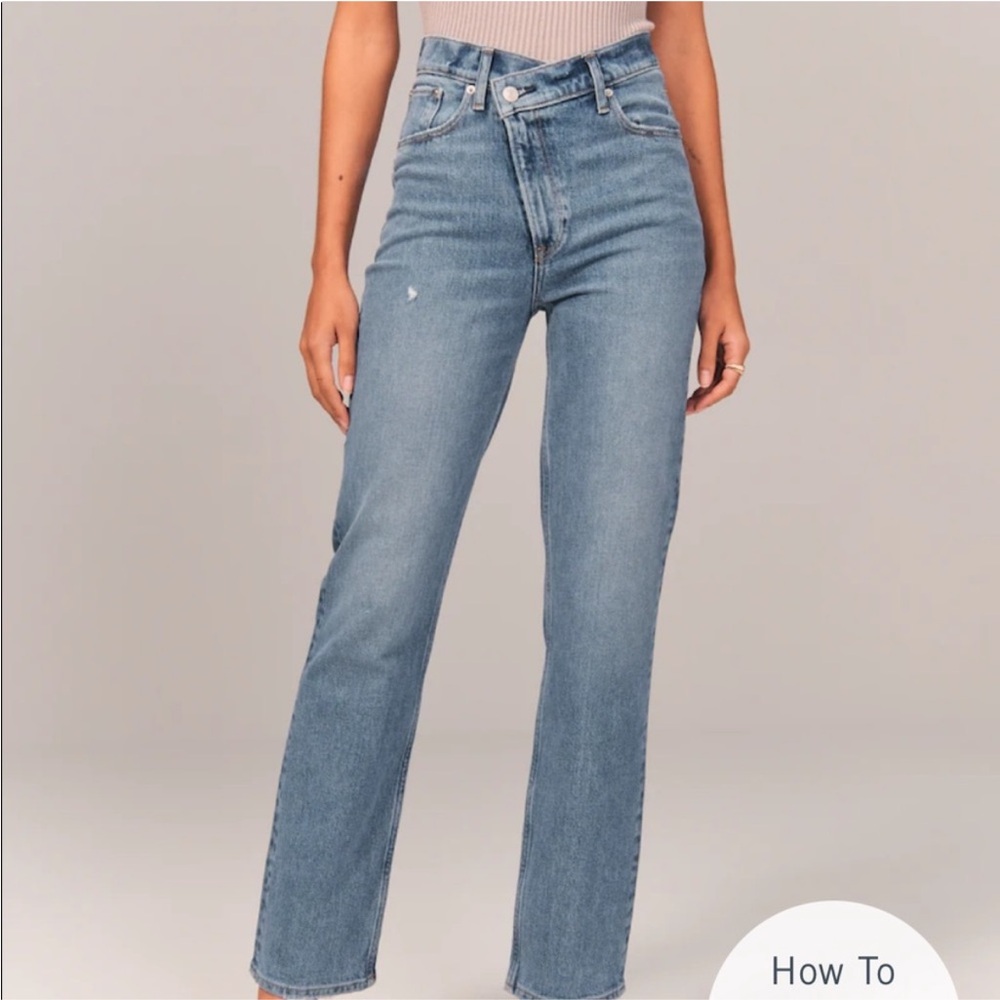 Abercrombie & Fitch the 90’s Straight Ultra High Rise Curve Love Jeans 27 Long